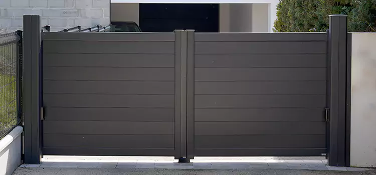 Common Residential Gate Issues We Resolve in Frankfort, IL